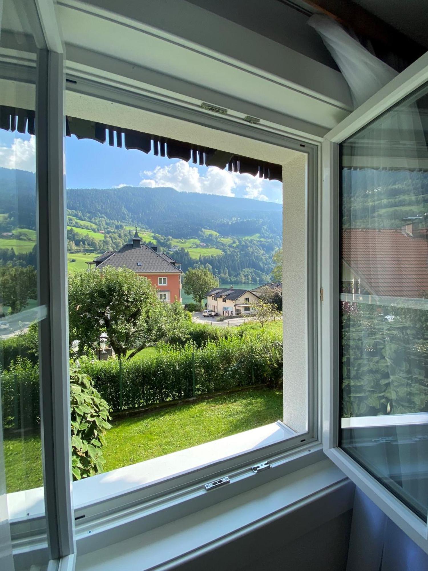 Holiday home Haus Feldseeblick Feld am See